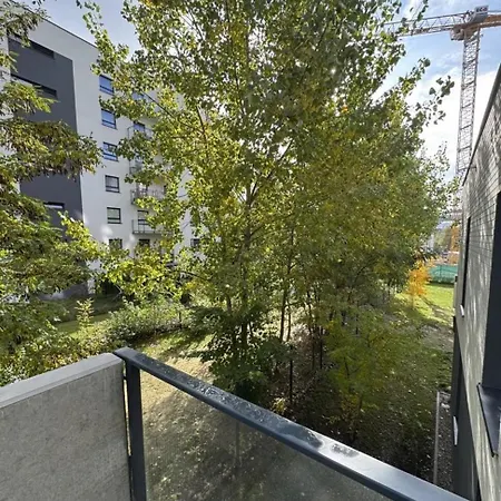 Apartment Aura *